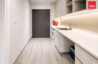 Apartment - Studio - 1 Bathroom for rent in Century Tower - Business Bay - Dubai