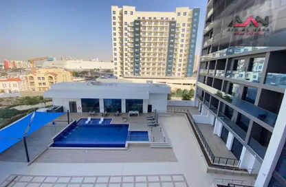 شقة - 2 غرف نوم - 3 حمامات للايجار في ليوان سيركل - ليوان - دبي لاند - دبي