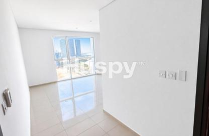 Apartment - 1 Bedroom - 2 Bathrooms for sale in RAK Tower - Marina Square - Al Reem Island - Abu Dhabi