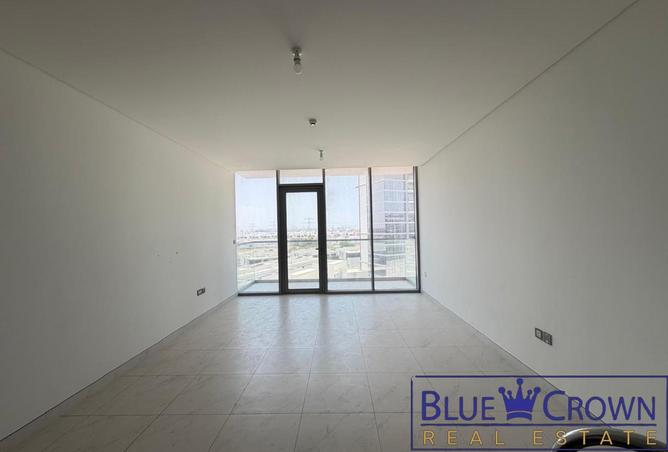 110042999 - Property Image 2