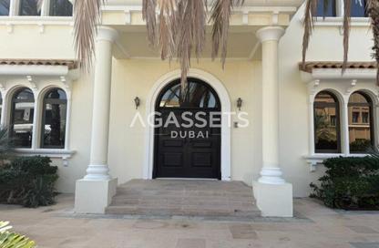 Villa - 6 Bedrooms - 7 Bathrooms for rent in Signature Villas Frond A - Signature Villas - Palm Jumeirah - Dubai