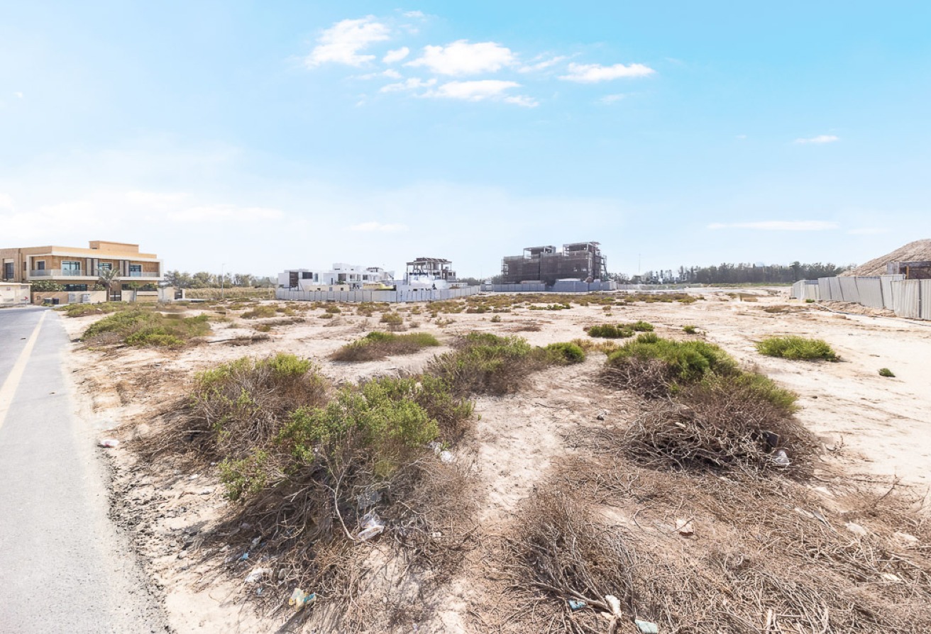Studio land in Nad Al Sheba Gardens 1, Nad Al Sheba: 8