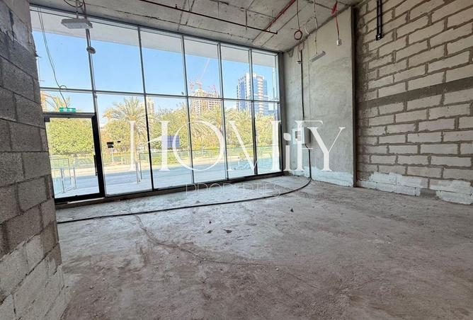 143735602 - Property Main Image