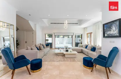 فيلا - 3 غرف نوم - 5 حمامات للبيع في فيلات طراز دبي - القرية الشمالية - الفرجان - دبي