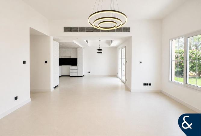 89618402 - Property Image 2
