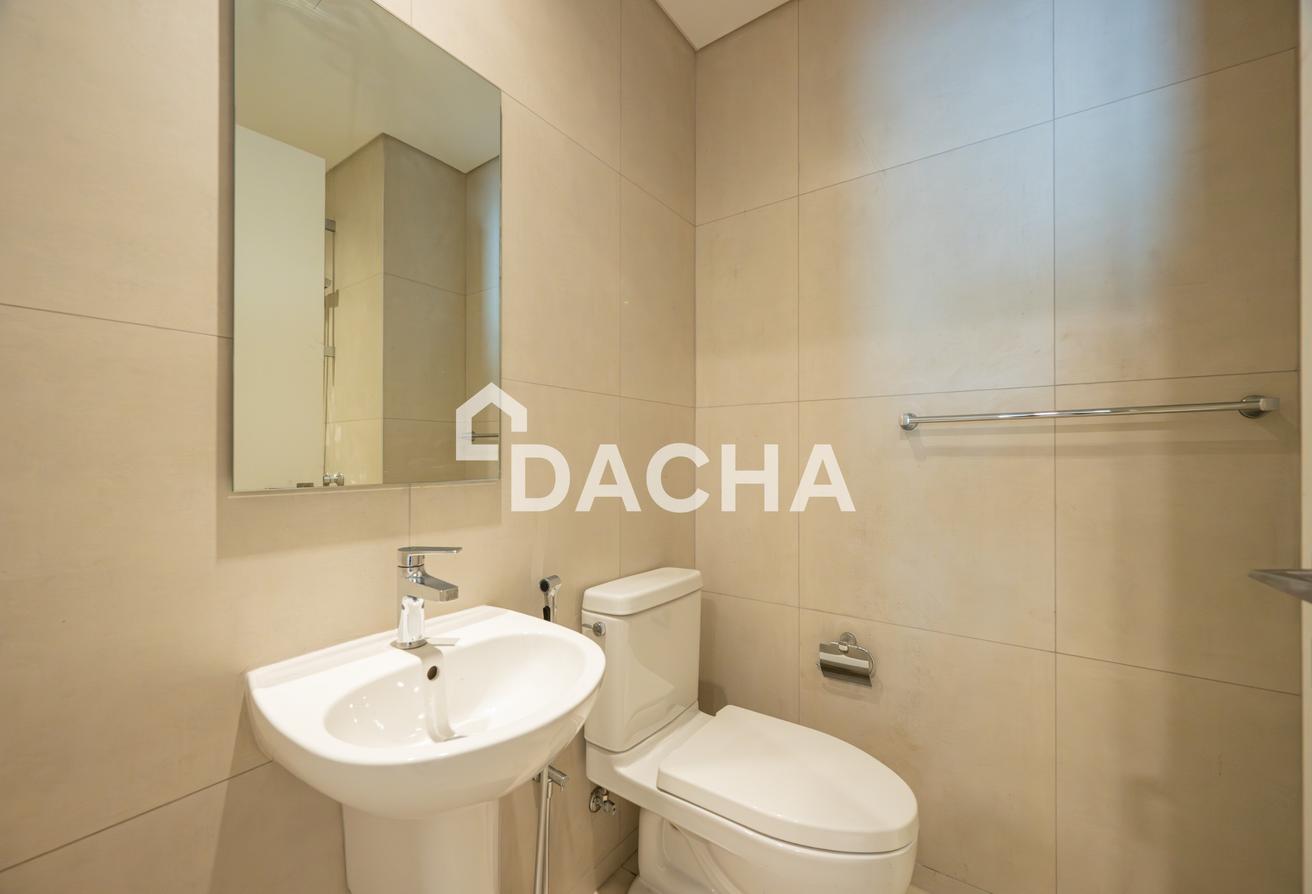 Corner Unit E3 | Single Row | Near Pool And Park photo 25