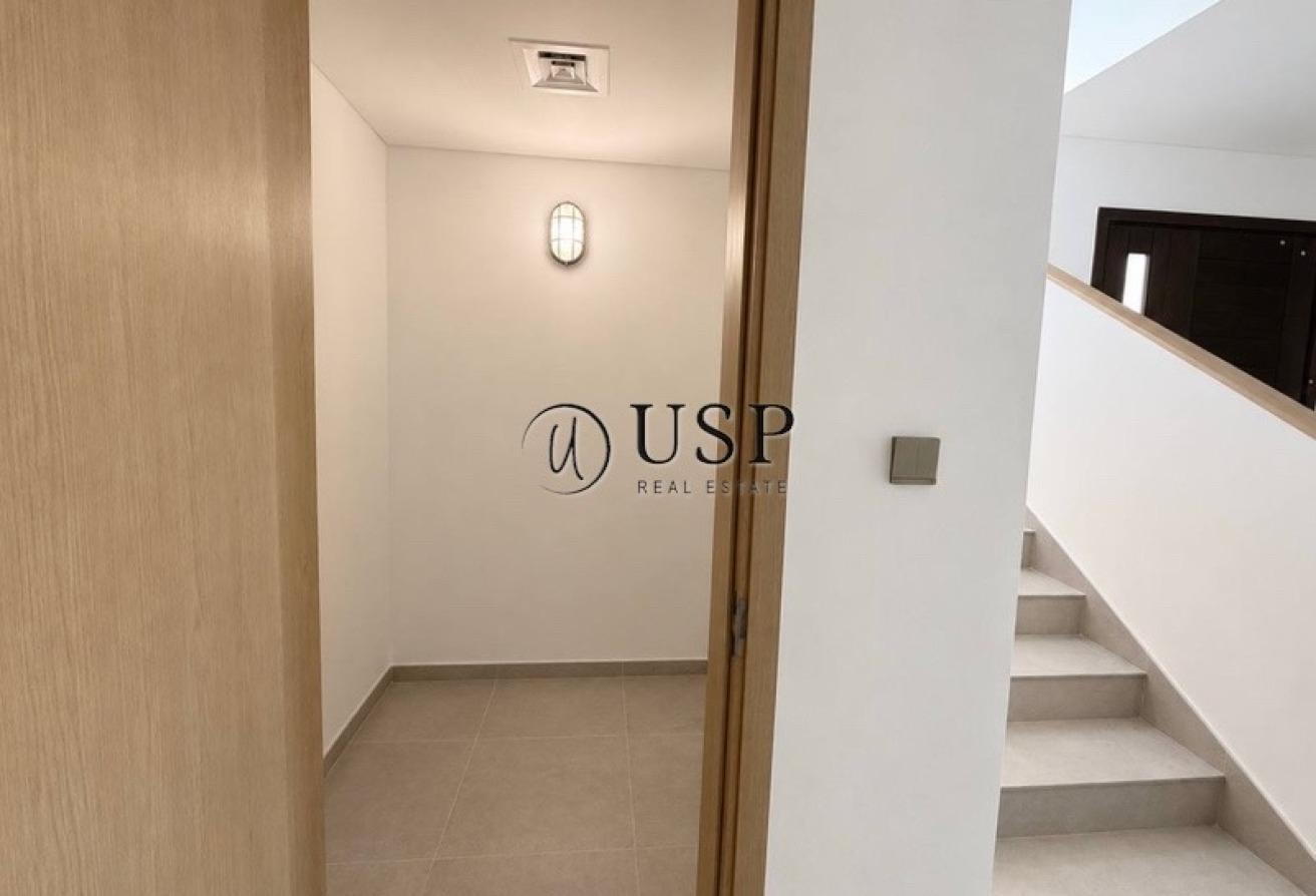 Exclusive Villa | Smart Layout | Close To Pool photo 8