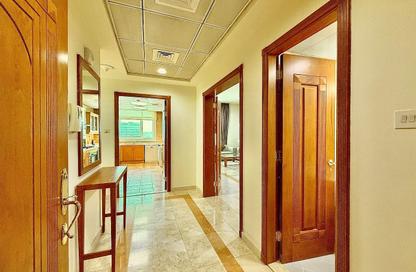 Apartment - 2 Bedrooms - 2 Bathrooms for rent in Al Khazna Tower - Al Najda Street - Abu Dhabi