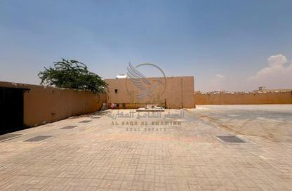 Land - Studio for rent in Al Jlail - Al Sajaa - Sharjah