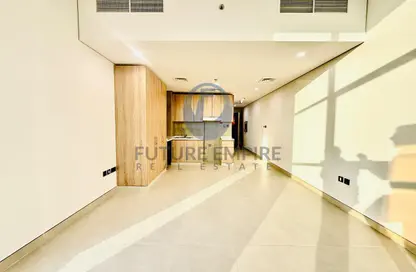Apartment - 1 Bedroom - 1 Bathroom for rent in Jumeirah Garden City - Al Satwa - Dubai