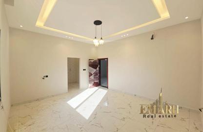 Villa - 5 Bedrooms - 6 Bathrooms for rent in Al Helio 2 - Al Helio - Ajman