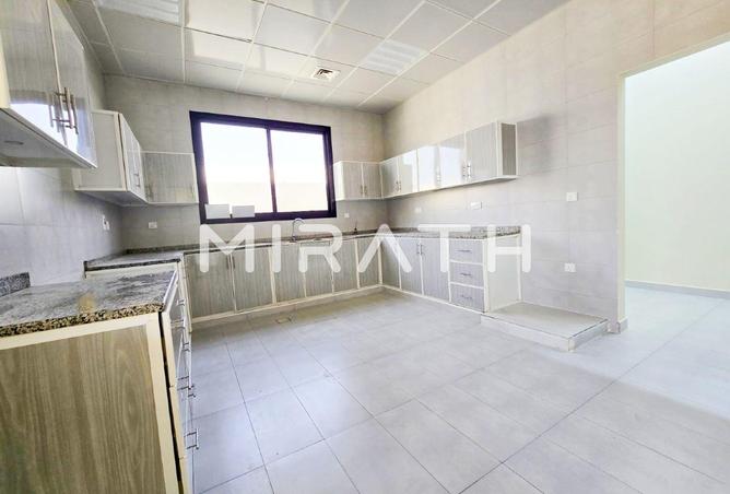 53587886 - صورة العقار 3