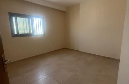 Apartment - 2 - 2 for rent in Mega Mall - Al Qasimia - Sharjah