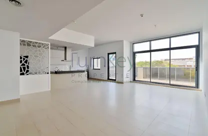 Apartment - 2 Bedrooms - 4 Bathrooms for rent in Oia Residence - Motor City - Dubai