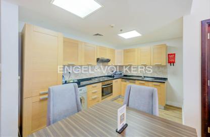 Hotel  and  Hotel Apartment - 2 Bedrooms - 2 Bathrooms for rent in Nassima Tower - Sheikh Zayed Road - Dubai