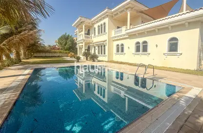 Villa - 6 Bedrooms - 7 Bathrooms for rent in Signature Villas Frond A - Signature Villas - Palm Jumeirah - Dubai