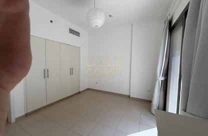 Apartment - 1 Bedroom - 1 Bathroom for sale in Hayat Boulevard 2A - Hayat Boulevard 2 - Hayat Boulevard - Town Square - Dubai