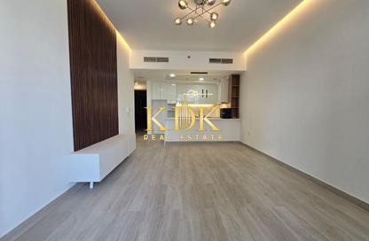 Apartment - 1 - 2 for rent in The East Crest by Meteora - District 17 - Jumeirah Village Circle - Dubai