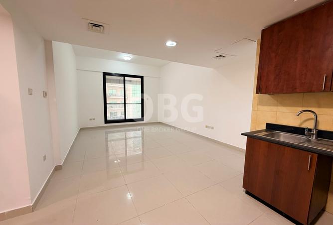 Rent in Escan Tower: High Floor | Marina,Canal,Skyline View | Vacant ...