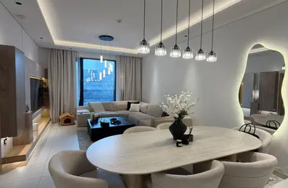 شقة - غرفة نوم - 2 حمامات للبيع في ه ثلاثة بواسطة أورورا - منطقة 11 - قرية جميرا الدائرية - دبي