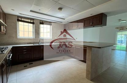 Villa - 4 Bedrooms - 5 Bathrooms for rent in District 3 - Jumeirah Park - Dubai