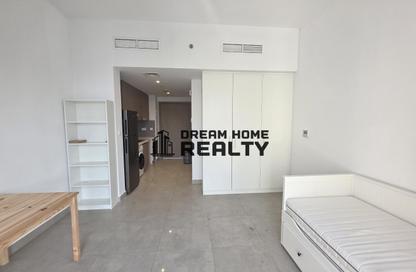 Apartment - Studio - 1 Bathroom for rent in Maryam Island - Al Khan - Sharjah