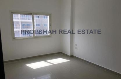Apartment - 2 Bedrooms - 2 Bathrooms for sale in Tower 8 - Al Reef Downtown - Al Reef - Abu Dhabi Apartment - 2 Bedrooms - 2 Bathrooms for sale in Tower 8 - Al Reef Downtown - Al Reef - Abu Dhabi