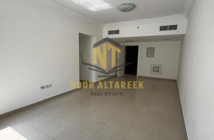 Apartment - 2 - 2 for rent in New Al Taawun Road - Al Taawun - Sharjah