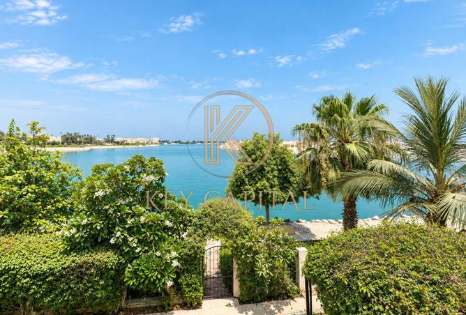 Waterfront Living | Huge Layout | Landscape Garden