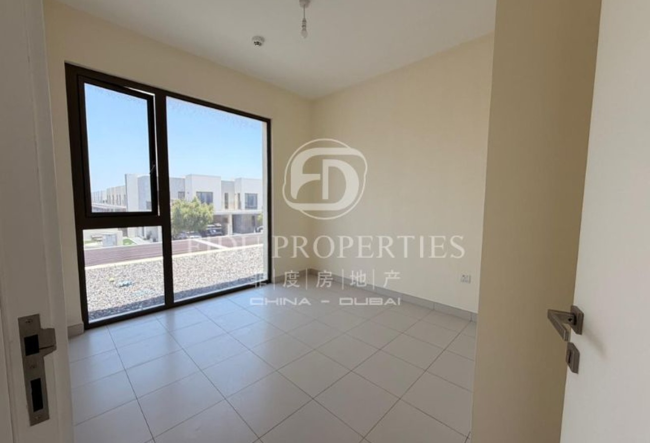 Linear Park | Vacant | Good Price