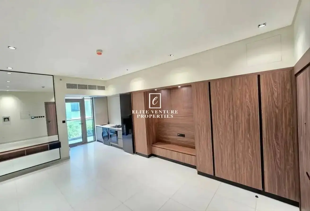 104692538 - Property Main Image