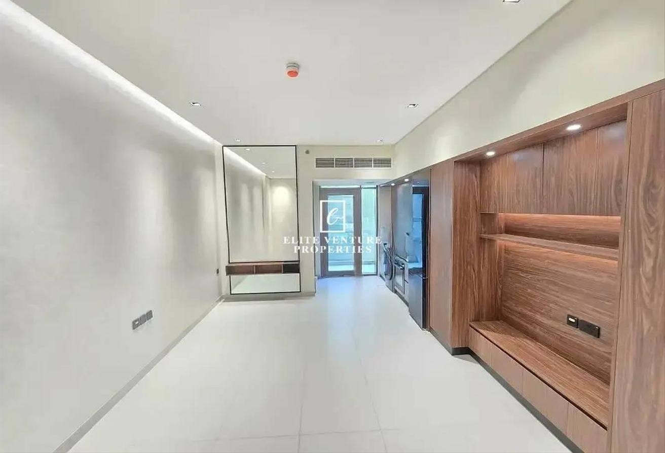 MULTIPLE OPTION | PRIME LOCATION | MODERN LAYOUT photo 2