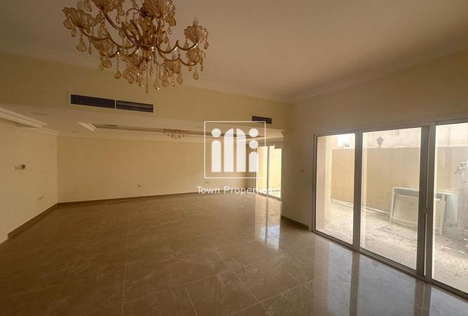 54001855 - Property Image 3