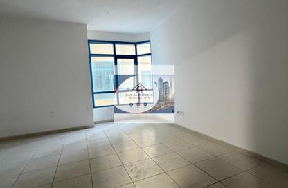 Apartment - Studio - 1 Bathroom for rent in Al Qasimiah City - Sharjah Apartment - Studio - 1 Bathroom for rent in Al Qasimiah City - Sharjah