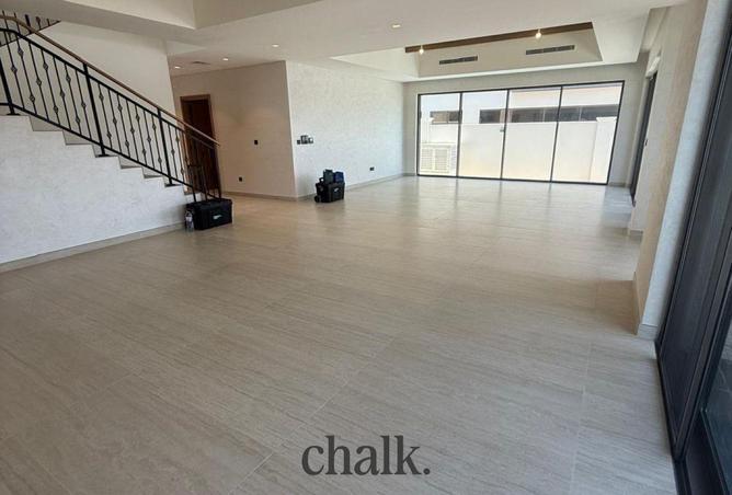 91828353 - Property Image 2