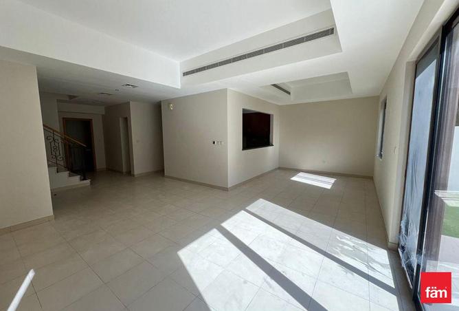 84063239 - Property Image 2