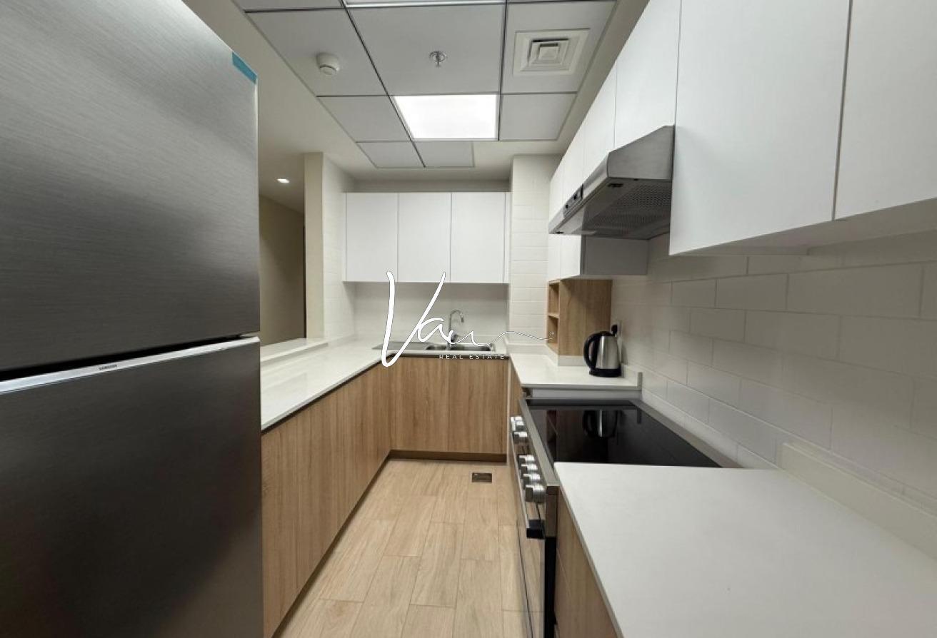 Furnished 2BR | Breathtaking Canal View | Vacant photo 12