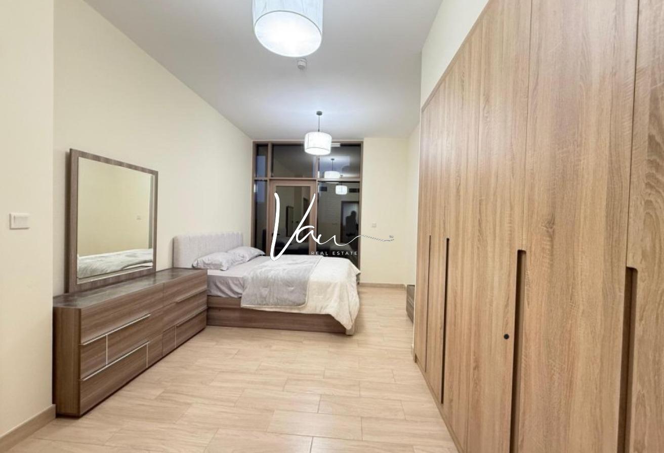 Furnished 2BR | Breathtaking Canal View | Vacant photo 7
