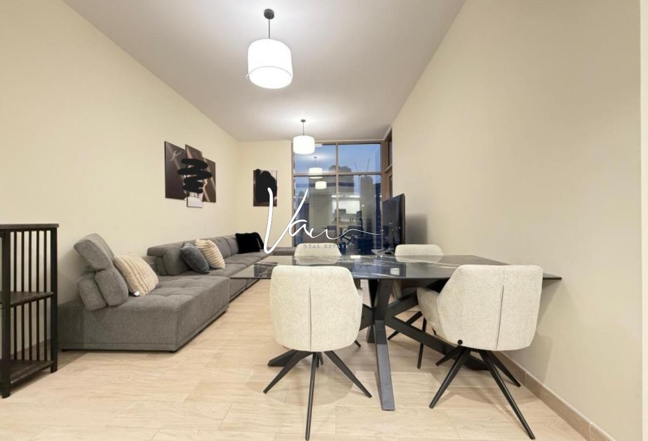 Furnished 2BR | Breathtaking Canal View | Vacant photo 3