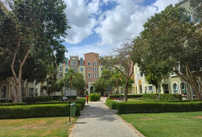 Very Hot Deal | Studio  |Pavilion & Near Metro