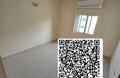 شقة - غرفة نوم - 2 حمامات للايجار في النباعة - الشارقة