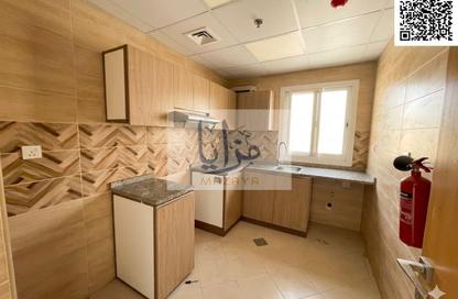Apartment - 2 Bedrooms - 2 Bathrooms for rent in Gulf Tower - Emirates City - Ajman