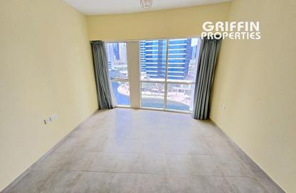 Apartment - 1 Bedroom - 2 Bathrooms for rent in Lake Shore Tower - JLT Cluster Y - Jumeirah Lake Towers - Dubai