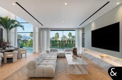 Villa - 5 - 6 for sale in Entertainment Foyer - Mediterranean Clusters - Jumeirah Islands - Dubai Villa - 5 - 6 for sale in Entertainment Foyer - Mediterranean Clusters - Jumeirah Islands - Dubai