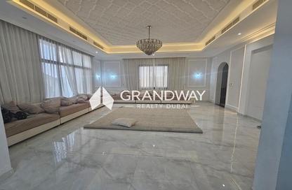 Villa - 7 - 7+ for rent in Al Aweer 1 - Al Aweer - Dubai Villa - 7 - 7+ for rent in Al Aweer 1 - Al Aweer - Dubai