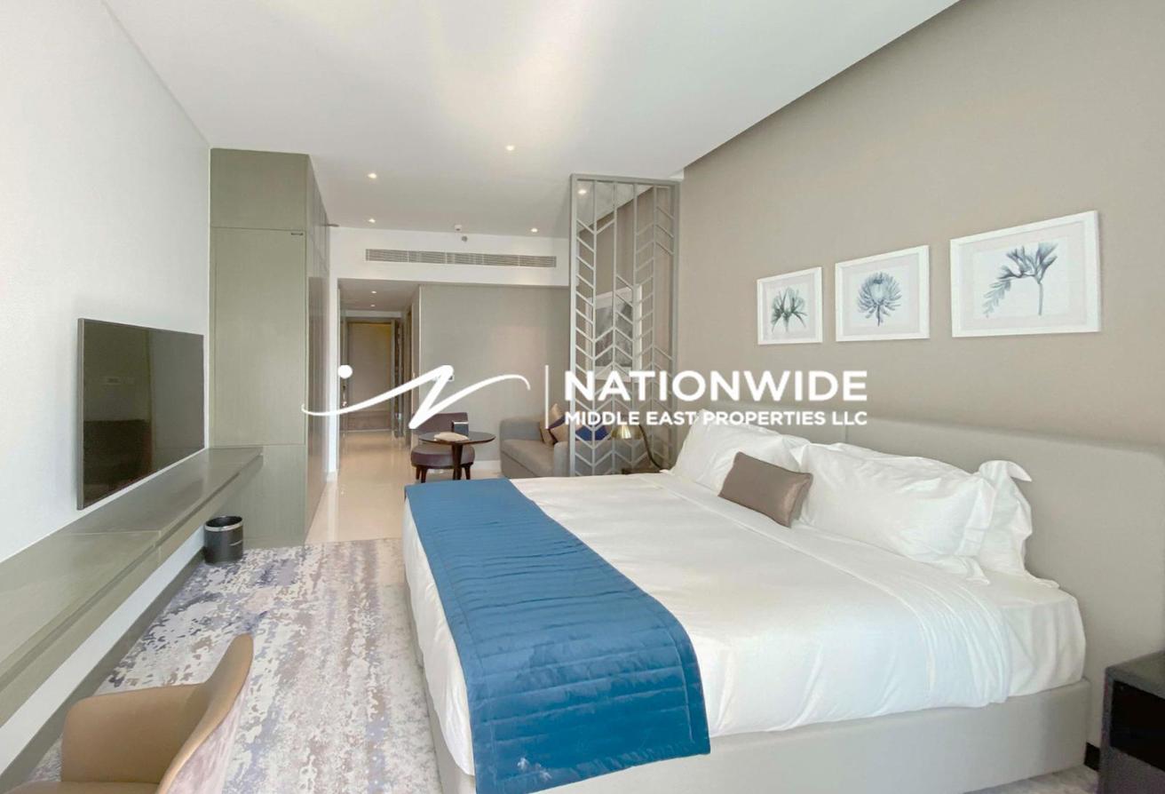 Fully-Furnished Studio|Low-Floor|Canal+Pool Views photo 7