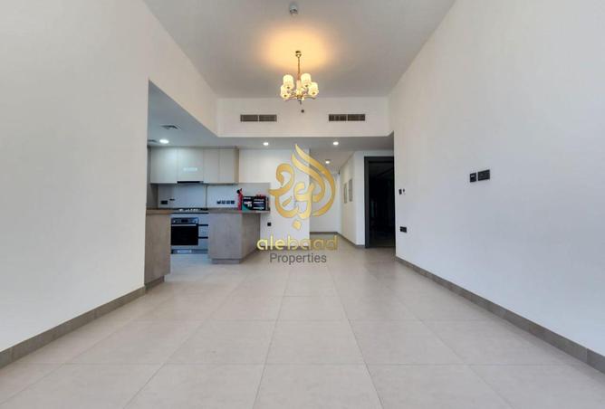 53613248 - صورة العقار 2