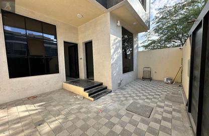 Villa - 5 Bedrooms - 6 Bathrooms for sale in Al Yasmeen 1 - Al Yasmeen - Ajman