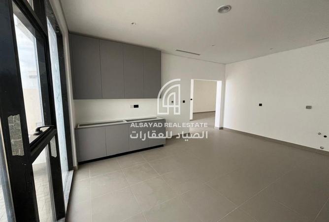 103270004 - Property Image 3