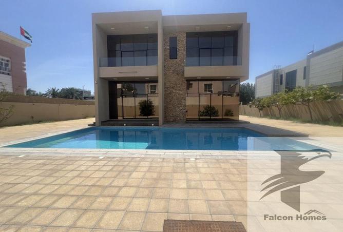 76967215 - Property Image 2